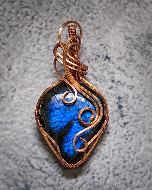 Kaida Blue Labradorite Copper Pendant